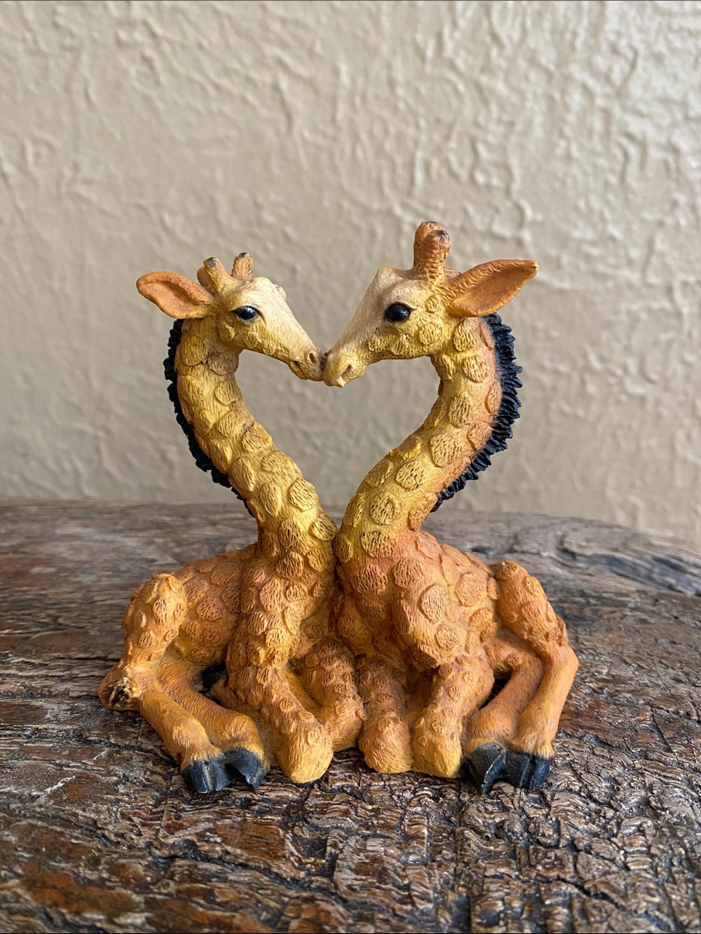 🦒Vintage🦒Castagna Kissing Giraffes Figurine